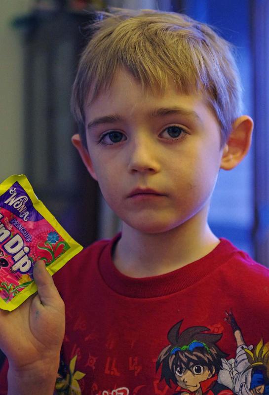 2010-04-03 Jamie with candy.jpg